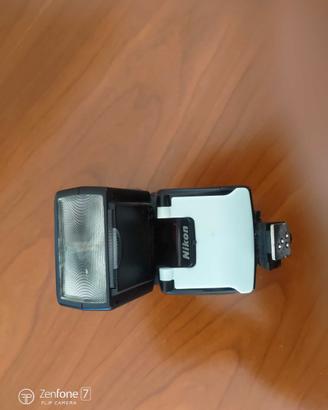 Flash marca Nikon nod SB 50 DX
