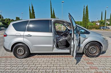 2008 Ford s-max