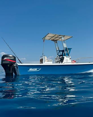 BOSTON WHALER 17’ COMPLETAMENTE RESTAURATO
