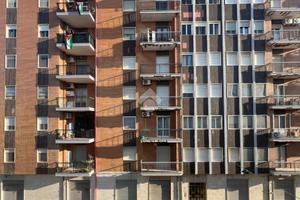 5 LOCALI A BRINDISI