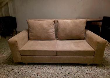Divano nuovo