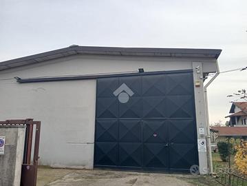 MULTILOCALE A OLEGGIO