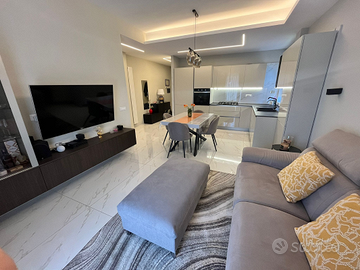 Trilocale Arredato luminoso ristrutturato battisti