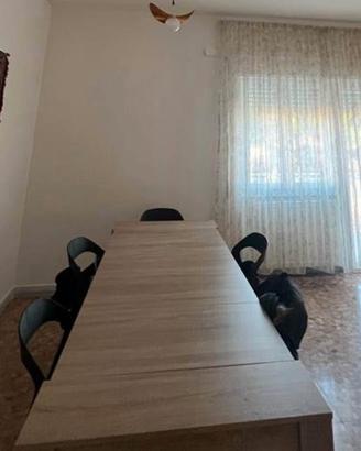 Tavolo da pranzo allungabile