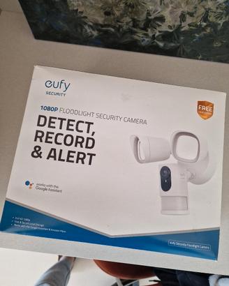 Eufy telecamera videosorveglianza 