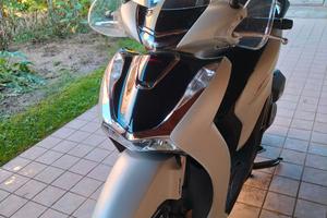 sh 125 sport