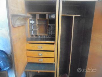 Mobili antiquariato svizzero