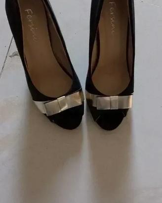 Scarpa Donna Decoltè C/Fiocco Oro