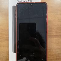 GALAXY A32  memoria 128 gb completo di cuffie