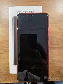 GALAXY A32  memoria 128 gb completo di cuffie