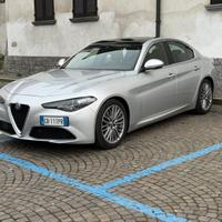 Alfa Romeo Giulia ti 190cv