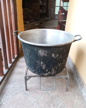 Pentolone in alluminio per salsa