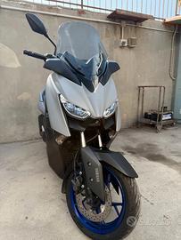 Yamaha XMax 300 - 2021 3000 KM Grigio Opaco