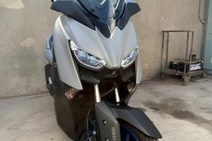 Yamaha XMax 300 - 2021 3000 KM Grigio Opaco