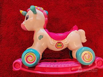 unicorno a dondolo 