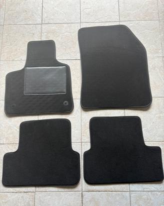 set tappetini peugeot 3008