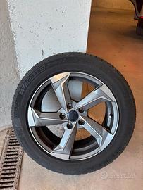 Cerchi in lega 17" con gomme invernali Nexen 225/5