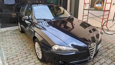 Alfa Romeo 147