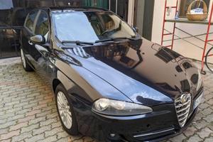 Alfa Romeo 147