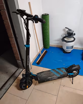 MONOPATTINO ELETTRICO SMARTGYROS XTREME 