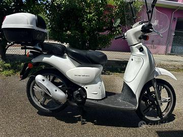 aprilia scarabeo 50 2012 due posti