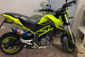 Benelli tornado naked t 125