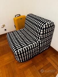 Poltrona letto molto comodo con doghe in legno