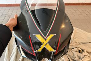 CARENE IN CARBONIO PER APRILIA RSV4