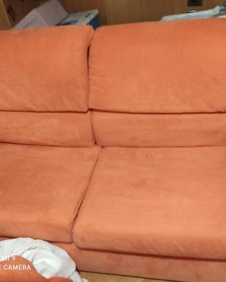 divano con letto una piazza e mezza+ due reti
