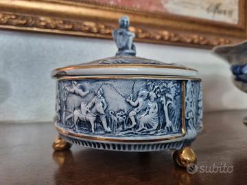 Ceramica Royal Family e vaso Deruta