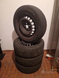 Gomme auto 185/60 R15