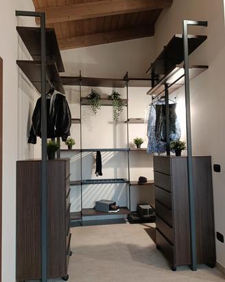 cabina armadio aperta