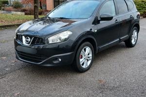 Nissan Qashqai 7posti 1.5 dCi 2011