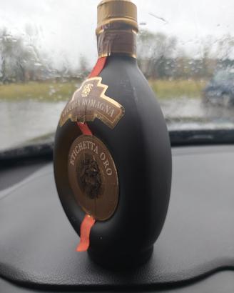 vecchia romagna etichetta oro