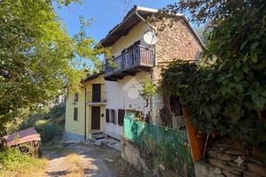 CASA SEMINDIPENDENTE A CUMIANA