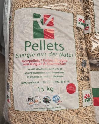 Pellet RZ ENplus A1 Austriaco sacco 15kg bancale