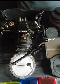 macchina fotografica Konica con kit professionale 