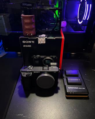 Sony a6400 + cage smallrig + 3 batterie
