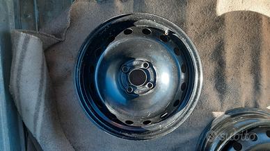 4 cerchi in ferro da 15 per fiat grande punt- 0pel