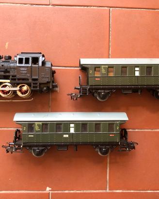 trenini vintage MARKLIN loco CM 800 + vagoni 4002
