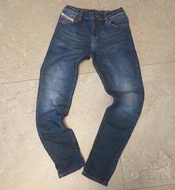 Jeans straight fit 14 anni diesel industry