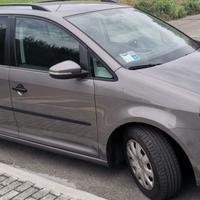 Volkswagen Touran solo 30.000km  7 posti