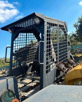 A235 - Cabina per minipala Bobcat