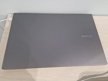 SAMSUNG Galaxy Book4, 3 anni di garanzia, Processo