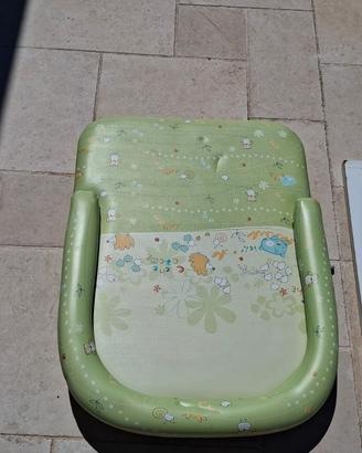 Vasca per il bagnetto con fasciatoio