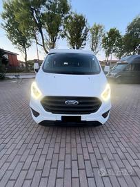 Ford Panama P10 Camper | 4 Posti Letto | Cucina + 