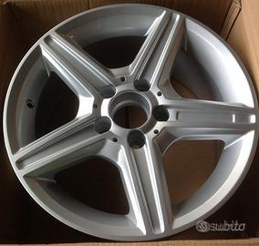 Cerchi in lega 16 pollici MERCEDES BENZ