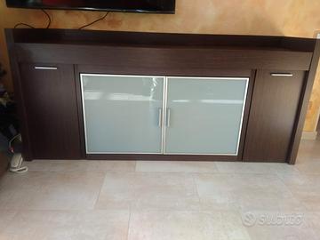 Credenza con tavolo estraibile