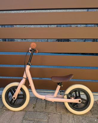 Bicicletta senza pedali 