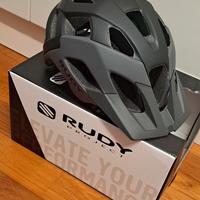 Casco da bici mai utilizzato 